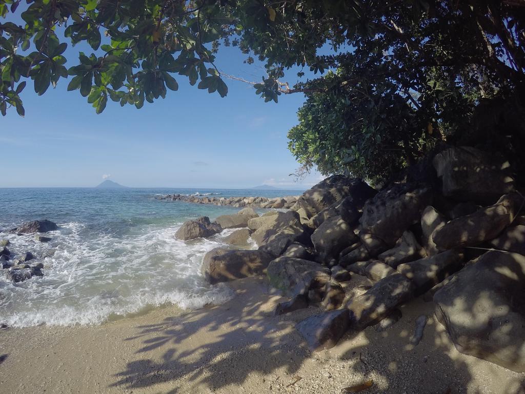 Janji Laut Resort Tanahwangko Exterior foto